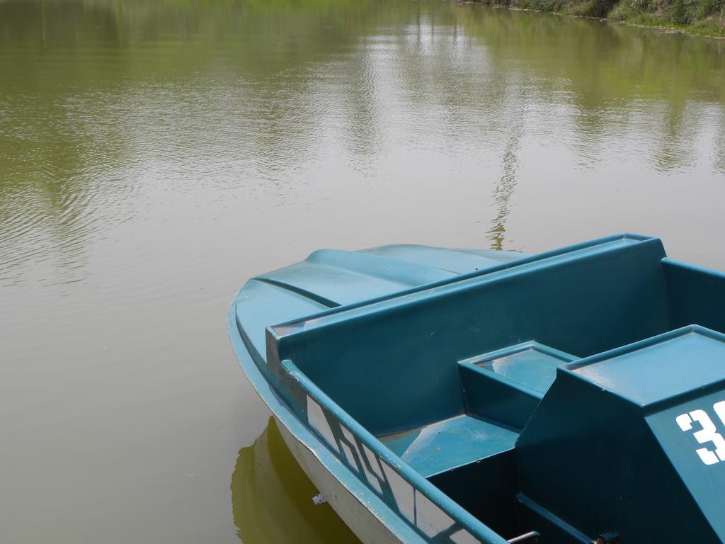 Stay Simple Riverdale Resort Hassan Bagian luar foto